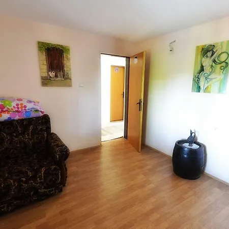 Pivnice Radosavljevic - Ljubina Pivnica * Rogljevo