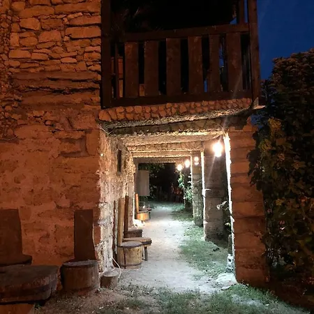 Bed & Breakfast Pivnice Radosavljevic - Ljubina Pivnica *